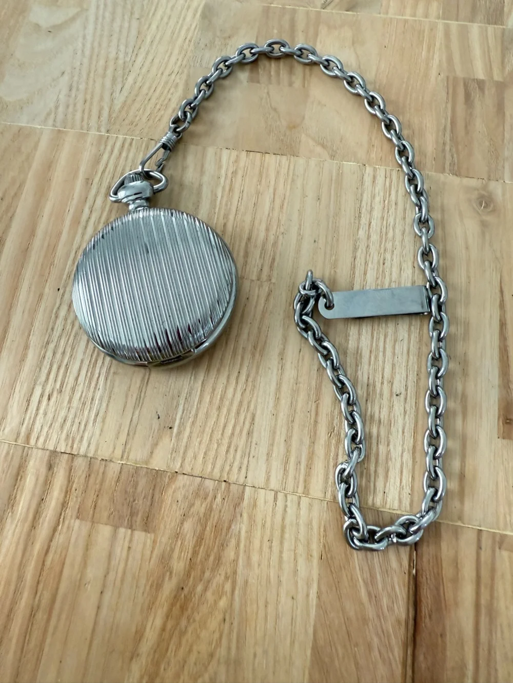 Relic mens vintage style silver tone pocket watch NEW BATTERY